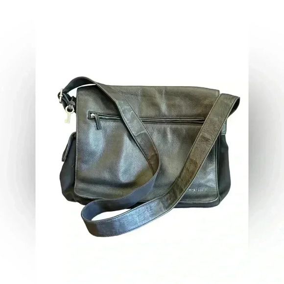 Fossil Leather Microfiber Black large Multi Pocket Shoulder Tote Messenger Bag - Picture 5 of 16